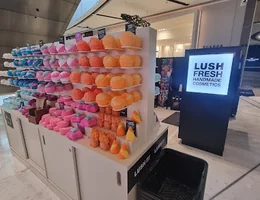 LUSH Cosmetics Newmarket