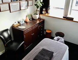 Victoria Ewen Acupuncture & Massage Therapy