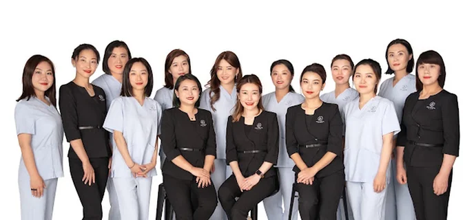 Photo AK Pro Anti-Ageing Clinic