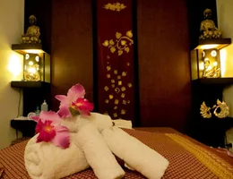 Amazes Thai Massage & Spa