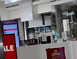 Lotus Foreign Exchange - Porirua Branch