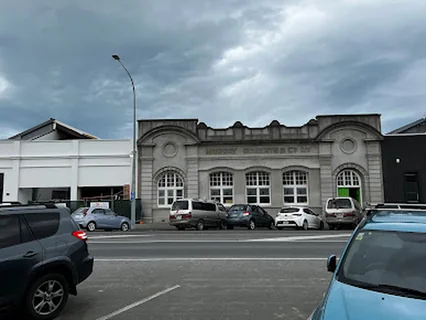 Photo Family Works Tairawhiti - Te Whare o Te Pa Harakeke