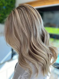 Photo Blonde by Hannah Hairdresser Ltd