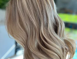 Blonde by Hannah Hairdresser Ltd