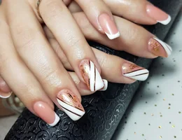 Elena Lik Nails