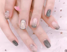 L Nail Salon