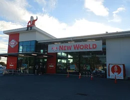 New World Papatoetoe