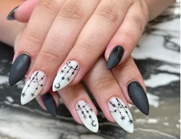 Bella Signature Nails