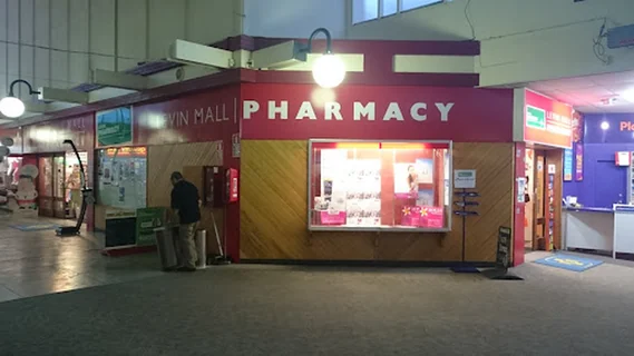 Photo Levin Mall Pharmacy