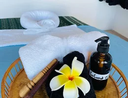 Nutcha Thai spa massage