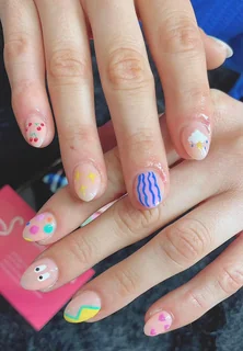 Photo Flamingo Nails