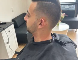 Hair Tricks (Hairdresser/Barber )