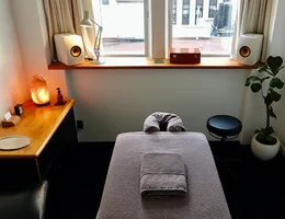 Victoria Ewen Acupuncture & Massage Therapy