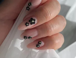 Forme Nails