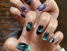 Nine Moons Nail Salon