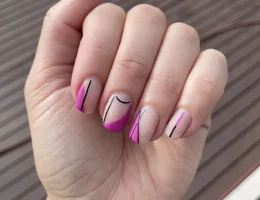 Blush Nail Artist