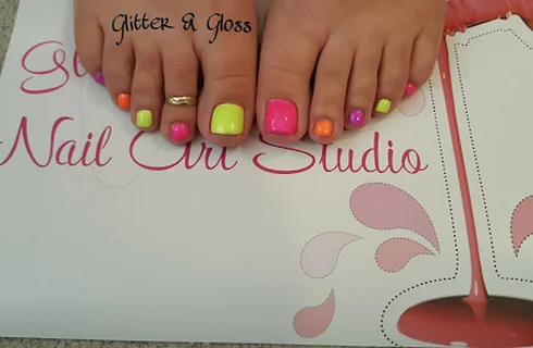 Photo Glitter & Gloss Nail Art Studio