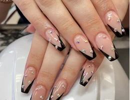 Bella Signature Nails