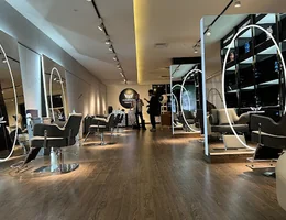 YX HAIR SALON ALBANY