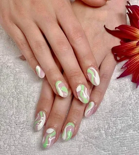 Photo Flamingo Nails