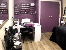 Studio Chique Salon