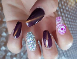 Levin nails & beauty