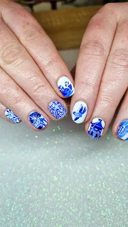 Photo Nails in Bloom