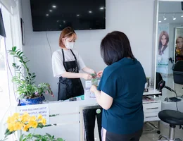 Xuan Unisex Hair Salon