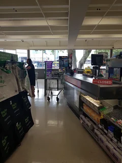 Photo Woolworths Hamilton