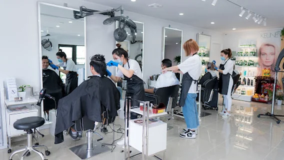 Photo Xuan Unisex Hair Salon