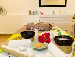 iGlow Spa