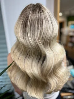 Photo Blonde by Hannah Hairdresser Ltd