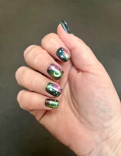 Photo Nails in Bloom