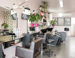 Kosa Hair Lounge