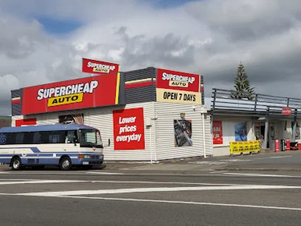 Photo Supercheap Auto Levin