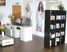 Off The Fringe Organic Hair Studio